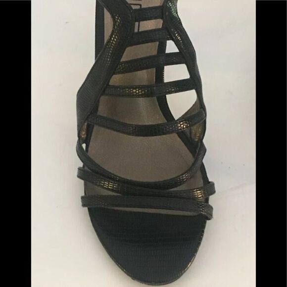 Moda Spana 3.5” High Heel Shoes NWOT size 8.5 - Picture 8 of 13